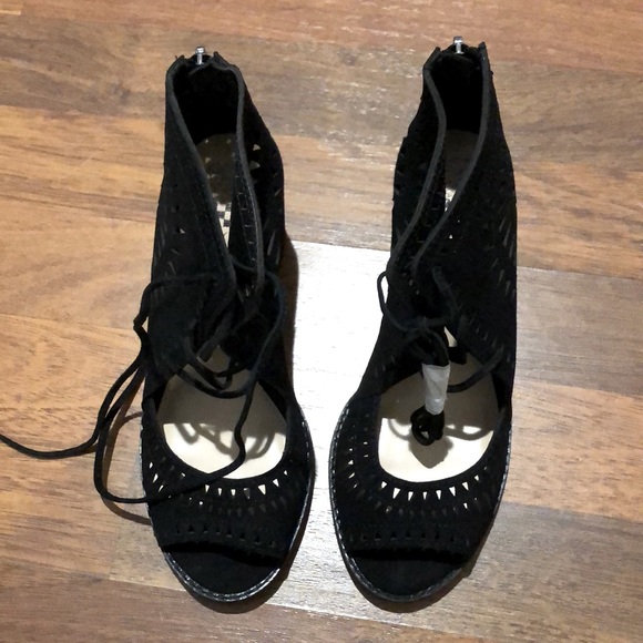 Vince Camuto Caged Sandals - Picture 1 of 6